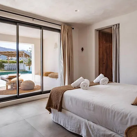 Jade Villa *